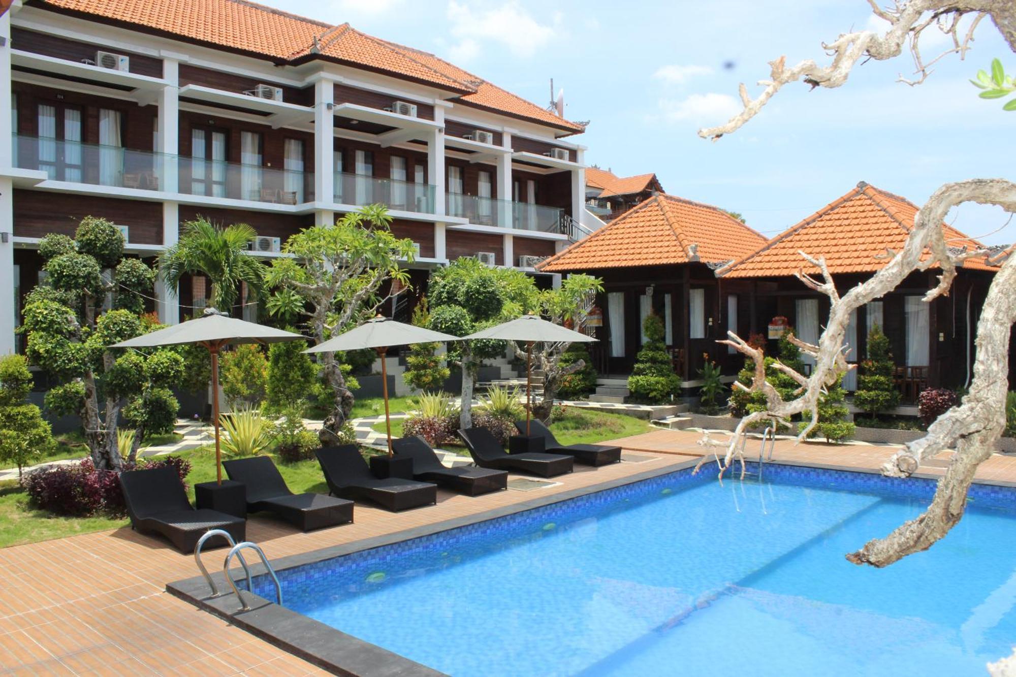 Nusa Sedayu Hotel By Ocean View Batununggul 외부 사진