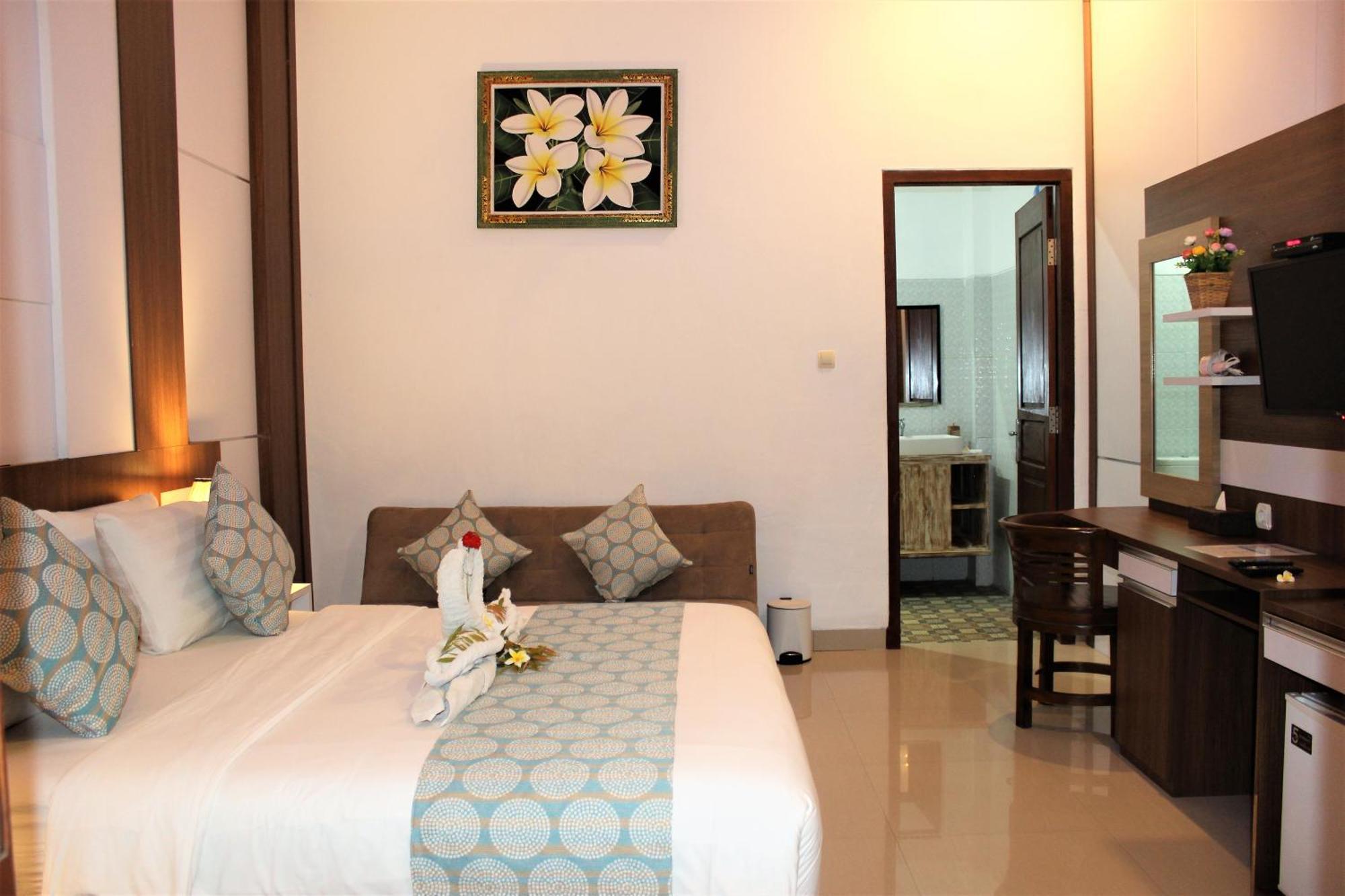 Nusa Sedayu Hotel By Ocean View Batununggul 외부 사진