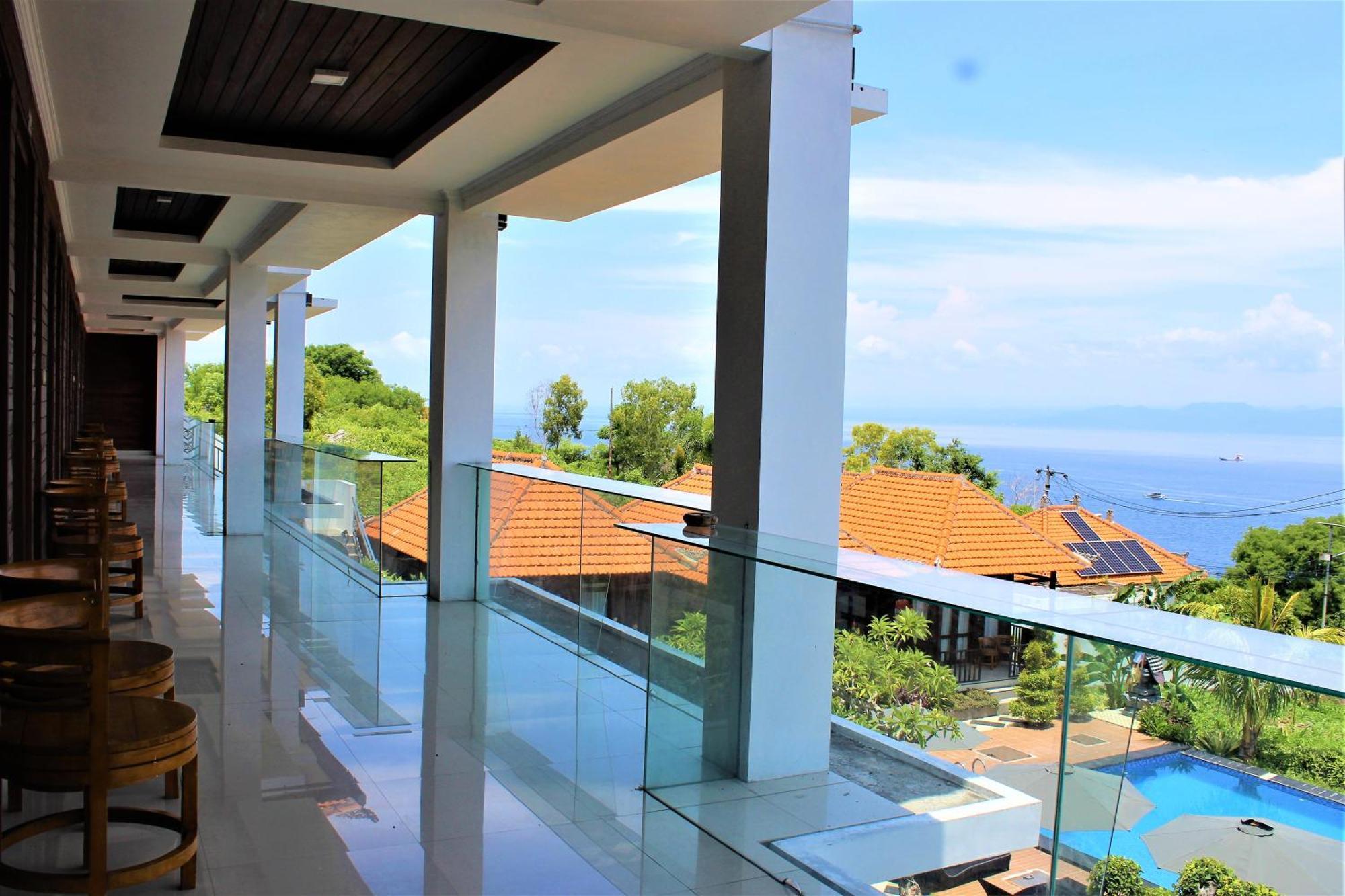 Nusa Sedayu Hotel By Ocean View Batununggul 외부 사진